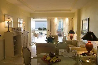 Guadalpin Suites Hotel 3*