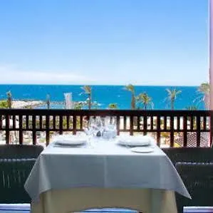 Guadalpin Suites Hotel 3*